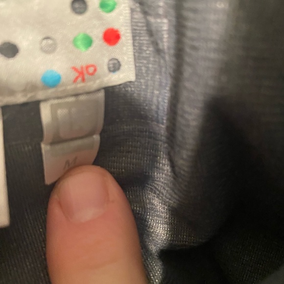 Burton woman’s gore Tex coat - Picture 4 of 4